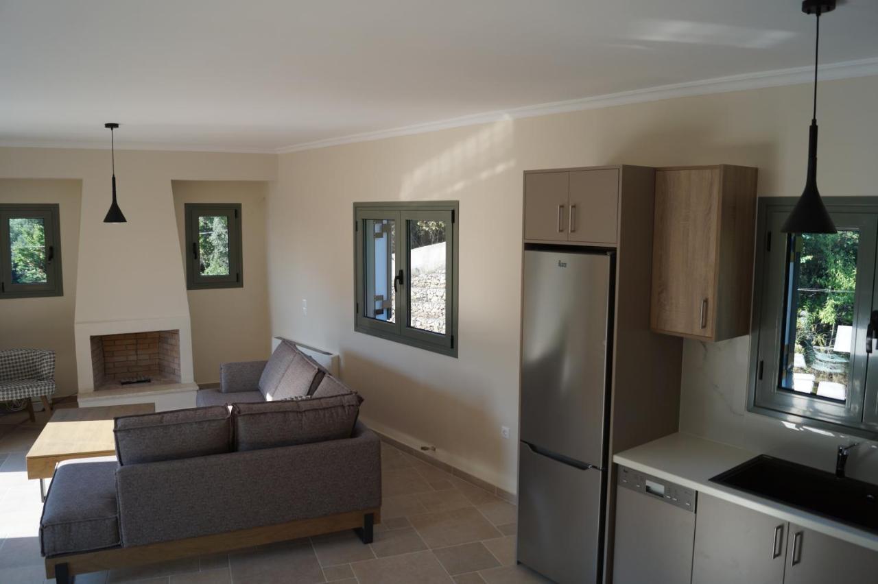 Lagkada Suites Kariá Zewnętrze zdjęcie